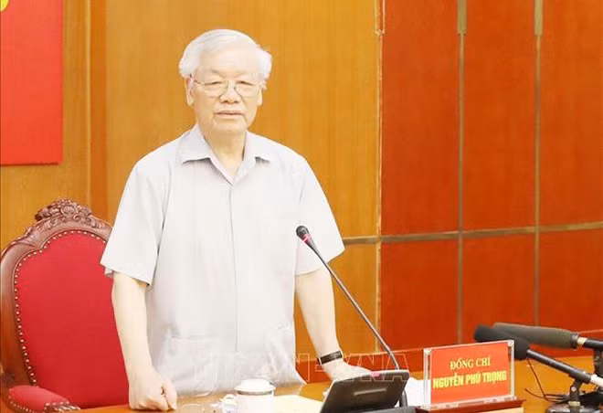 Tổng Bí thư, Chủ tịch nước Nguyễn Phú Trọng chủ trì cuộc họp Ban Bí thư để xem xét, thi hành kỷ luật một số cán bộ, đảng viên vi phạm quy định của Đảng và pháp luật của Nhà nước.