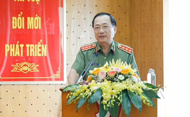 Thứ trưởng Nguyễn Văn Thành phát biểu tại buổi lễ.