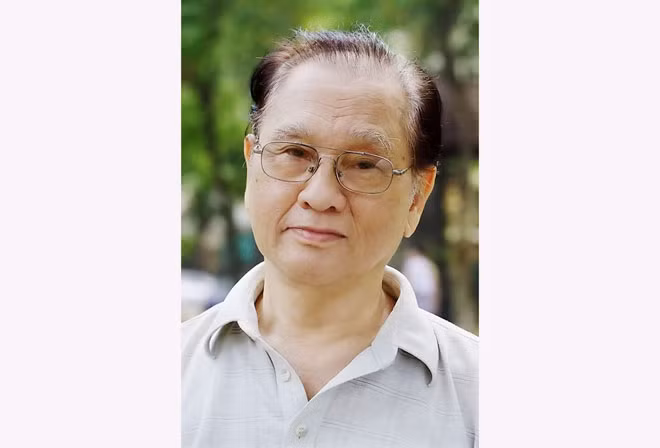 Nhà văn Huy Thắng.