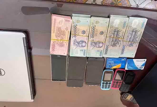 Tang vật thu được. Tang vật thu được.