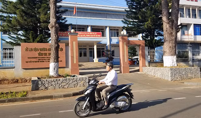 Sở LĐ-TB&XH ban hành hàng loạt quyết định điều động, bổ nhiệm cán bộ trái luật.