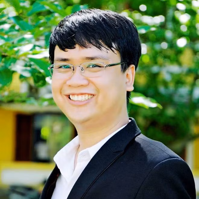 Nhà phê bình văn học Phan Tuấn Anh.