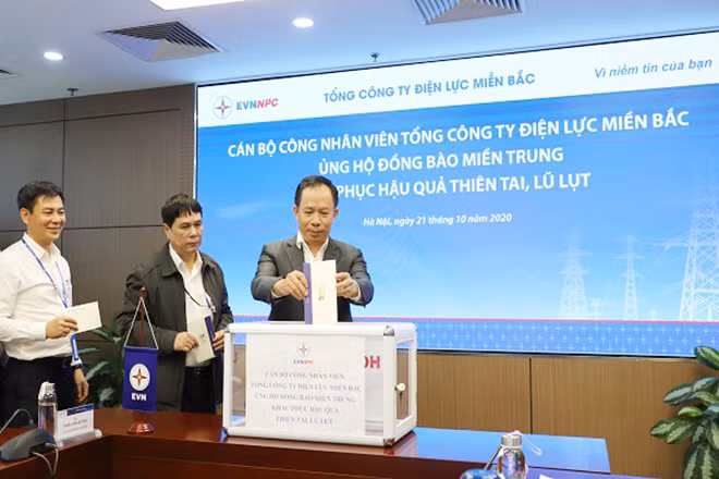 Cơ quan Tổng công ty Điện lực miền Bắc phát động cùng chung tay đồng bào miền Trung