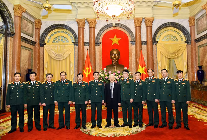 Tổng Bí thư, Chủ tịch nước Nguyễn Phú Trọng cùng các đại biểu dự buổi lễ.
