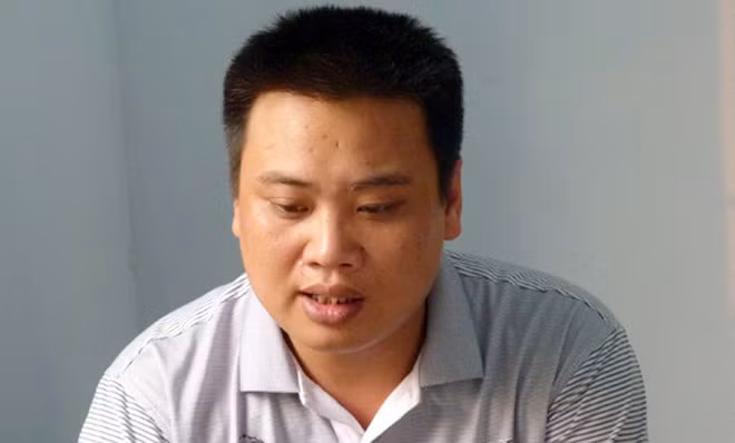 Ngoài 40 tuổi, Bính đã có nhiều tiền án về tội lừa đảo chiếm đoạt tài sản.