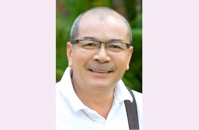 Nhà thơ văn công hùng,vanconghungbvh@gmail.com