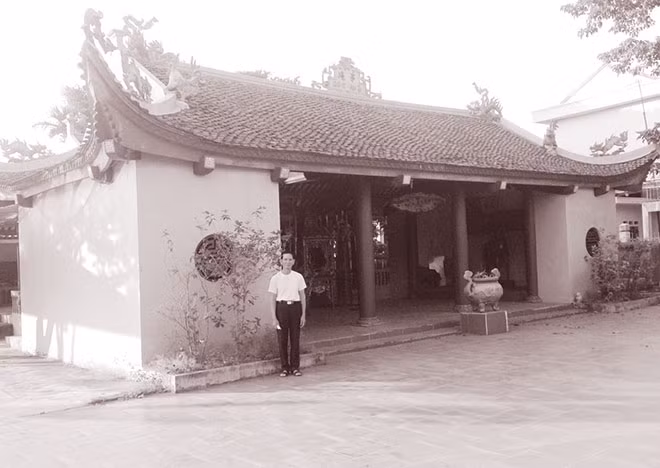 Đình Rồng.