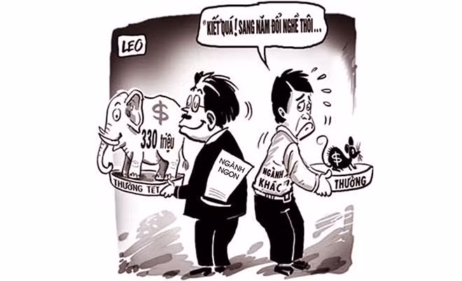 Những tâm trạng trái ngược nhau khi thưởng Tết. Minh họa: Lê Phương. Những tâm trạng trái ngược nhau khi thưởng Tết. Minh họa: Lê Phương.