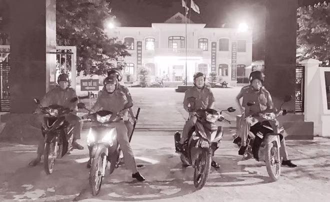 Công an xã Bình Lâm tuần tra đêm đảm bảo ANTT.