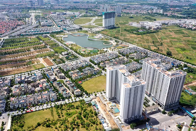 Aeon Mall Hà Đông nằm ngay sát Khu đô thị Dương Nội.