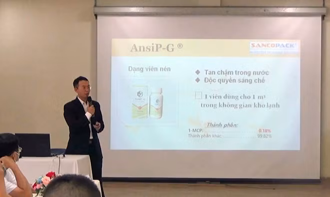 Ông Phạm Quốc Bảo giới thiệu giải pháp "khóa ethylene" bằng AnsiP. Ông Phạm Quốc Bảo giới thiệu giải pháp "khóa ethylene" bằng AnsiP.