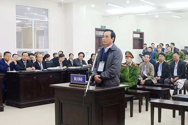Bị cáo Văn Hữu Chiến.