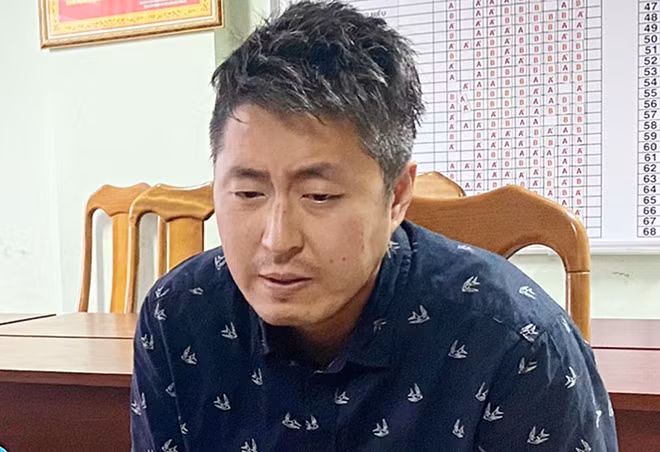 Đối tượng Jeong In Cheol bị khởi tố về 2 hành vi “giết người” và “cướp tài sản”.