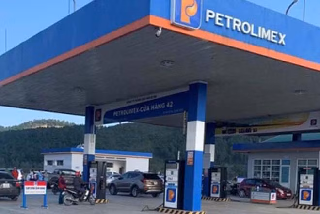 Cửa hàng xăng nơi nạn nhân tử vong.