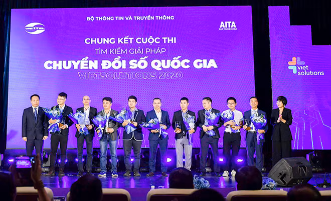 10 đội tham gia vòng chung kết.