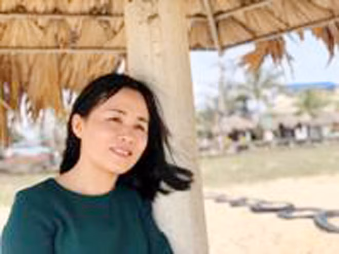 Nhà văn Nguyễn Hương Duyên (huongduyen77tcnl@gmail.com)