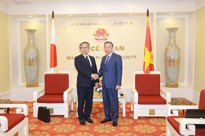 Bộ trưởng Tô Lâm và Đại sứ Yamada Takio.