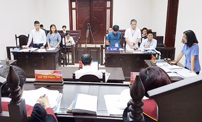 Phiên toà xét xử vụ Tập đoàn FLC kiện Tạp chí điện tử Giáo dục.