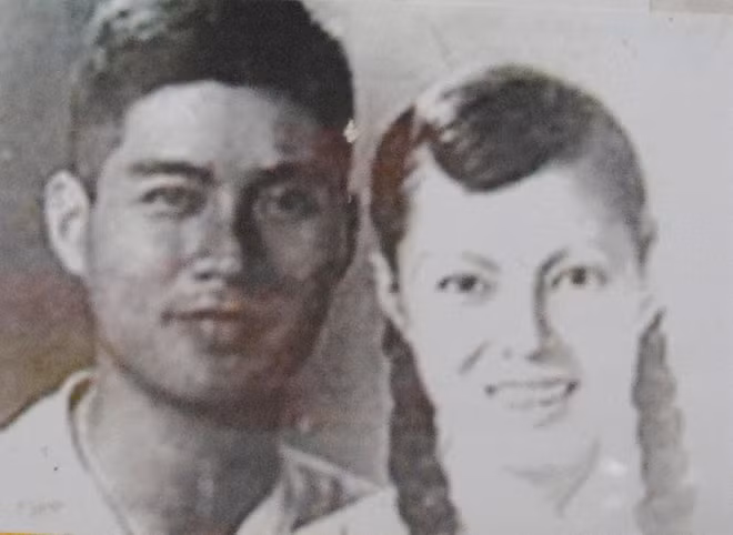Nhạc sĩ Nguyễn Văn Tý và bà Bạch Lê thời trẻ (1952).