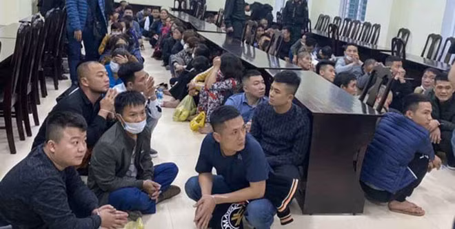Các đối tượng bị bắt giữ.