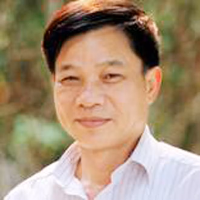 Nhà thơ Lê Va (tholeva@gmail.com).