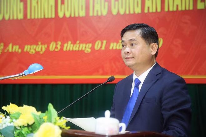 Đồng chí Thái Thanh Quý, Ủy viên dự khuyết trung ương Đảng, Phó bí thư Tỉnh ủy, Chủ tịch UBND tỉnh phát biểu chỉ đạo hội nghị.