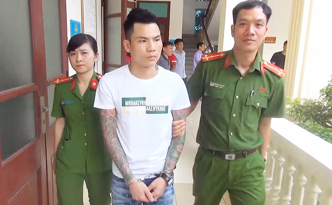 Lực lượng Công an bắt giữ đối tượng Hồ Như Cường.