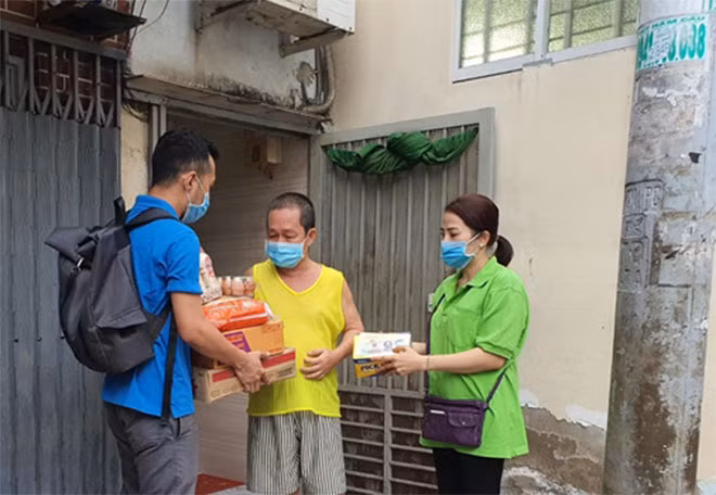 Sắp tới, Tập đoàn Novaland sẽ tài trợ các thiết bị y tế như phòng áp lực âm, máy giúp thở cao cấp, hệ thống lọc máu trị giá khoảng 10 tỷ đồng đến bệnh viện 115.