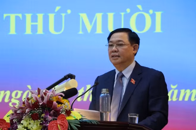 Bí thư Thành ủy Vương Đình Huệ tại buổi tiếp xúc cử tri huyện Ứng Hòa sáng 29/9