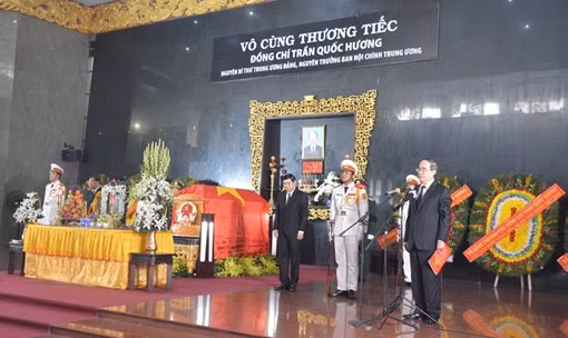 Tổ chức trọng thể lễ truy điệu và an táng đồng chí Trần Quốc Hương