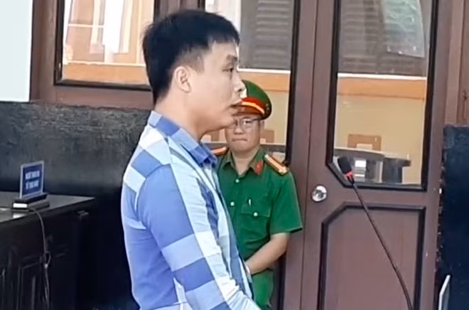 Bị cáo Khoa tại phiên toà.