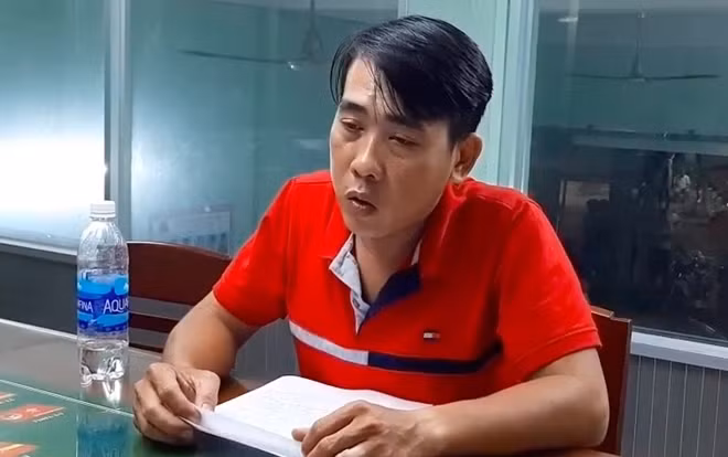 Cường tại cơ quan điều tra.