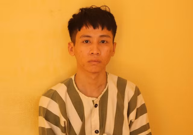 Linh tại cơ quan điều tra. Linh tại cơ quan điều tra.