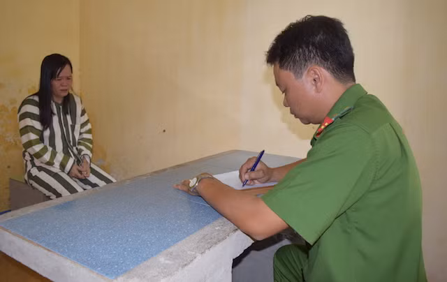 Trang tại cơ quan điều tra.
