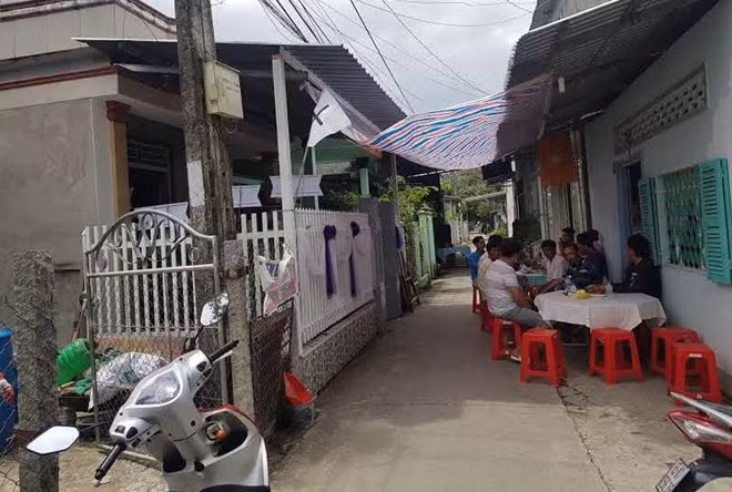 Gia đình đang lo hậu sự cho nữ nạn nhân.