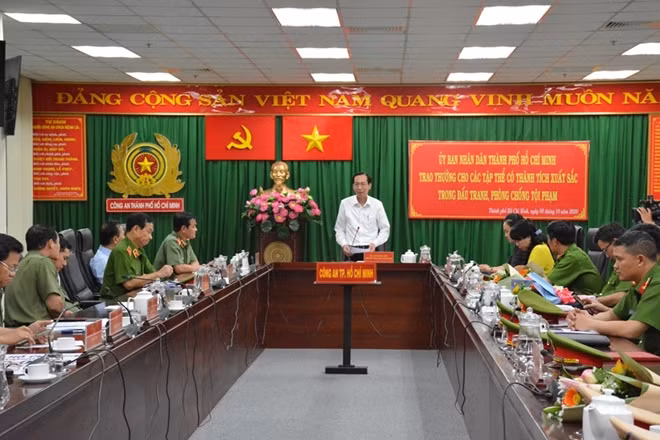 Đồng chí Lê Thanh Liêm phát biểu tại buổi lễ.