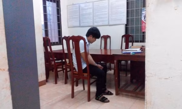 Nguyễn Hữu Toàn khi mới bị bắt giữ.