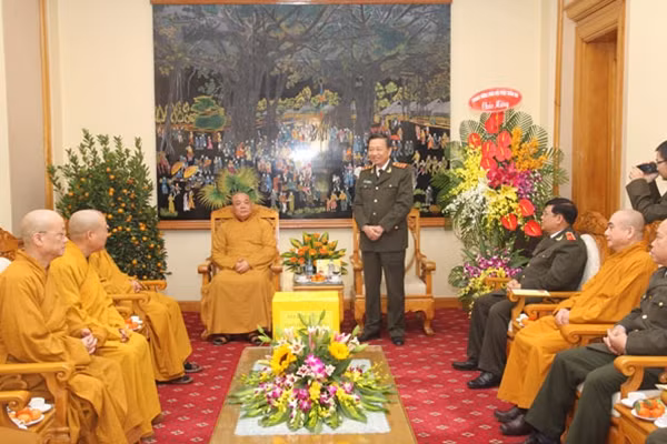 Thứ trưởng Tô Lâm phát biểu tại buổi tiếp.