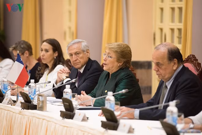 Tổng thống Chile Michelle Bachelet tại buổi hội đàm. Ảnh: VOV