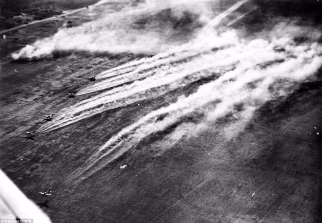 Von Richthogen Stukas tiến hành một cuộc đột kích khác vào mùa hè năm 1942, trước khi người Đức tiến về phía Stalingrad.