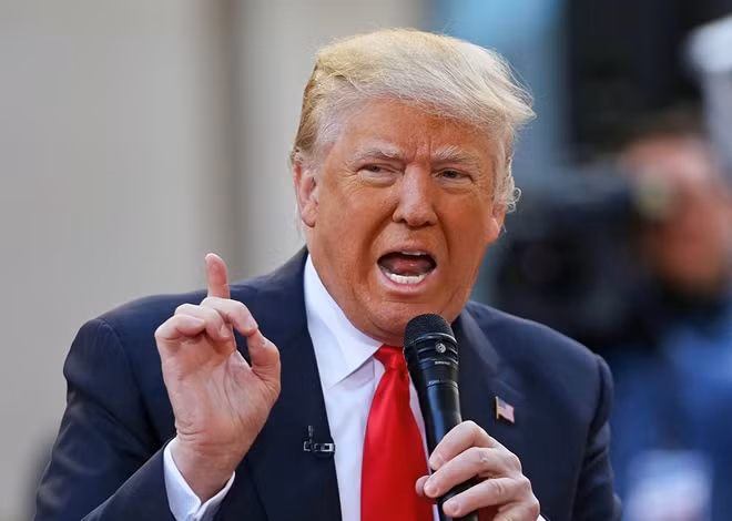 Ông Trump sẽ buộc Mexico phải "xì tiền". Ảnh: Getty
