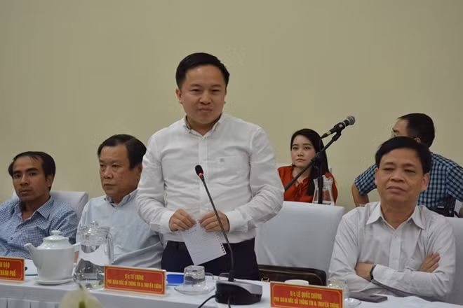 Ông Từ Lương, Phó Giám đốc Sở Thông tin Truyền thông -, Giám đốc Trung tâm Báo chí TP Hồ Chí Minh.