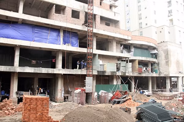 Trục thang máy nơi xảy ra vụ việc.