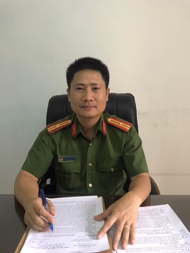 Thiếu tá Nguyễn Trọng Nghĩa, Phó trưởng Công an huyện Ea Súp xung phong về làm Trưởng Công an xã.