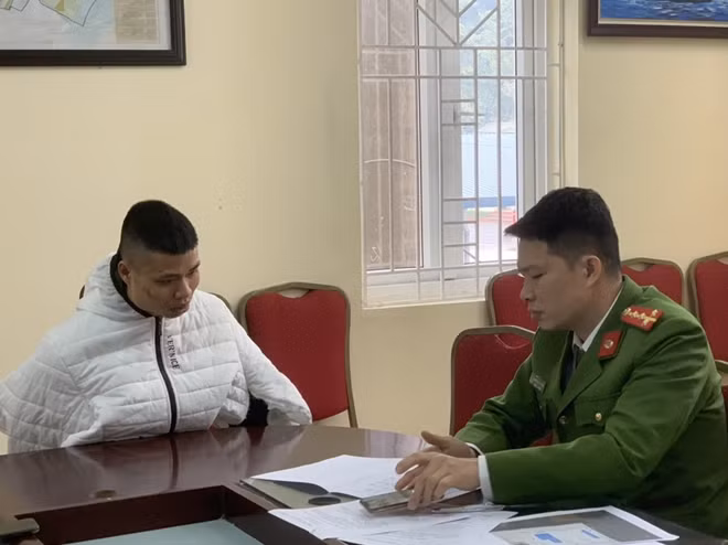 Đối tượng Thắng tại Cơ quan CSĐT Công an quận Hoàng Mai.