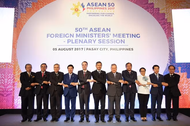Các Bộ trưởng Ngoại giao ASEAN tại Hội nghị Bộ trưởng Ngoại giao ASEAN lần thứ 50 (AMM). Ảnh: asean2017.ph