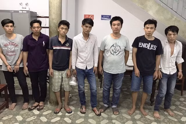 Băng trộm, cướp bị bắt trên Quốc lộ 1, phường Linh Trung, quận Thủ Đức, TP HCM.