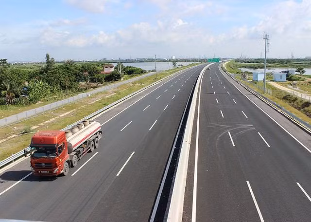 Dự án cao tốc Bắc - Nam được xác định sẽ thu phí theo hình thức dự án đối tác công tư.