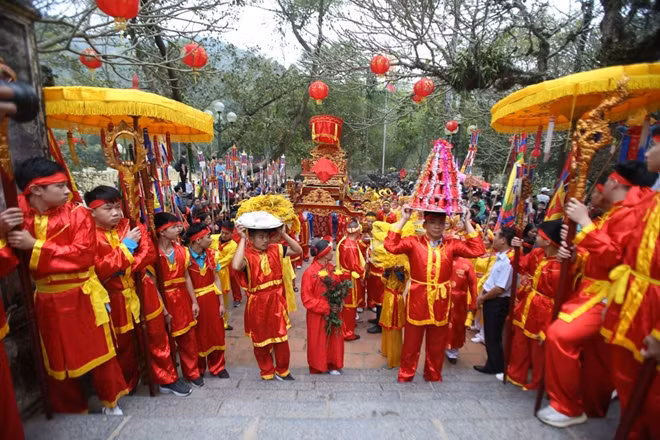 8 lễ vật được cung tiến tại lễ hội Gióng 2019.