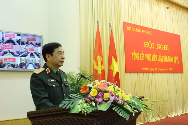 Thứ trưởng Phan Văn Giang phát biểu tại Hội nghị. Thứ trưởng Phan Văn Giang phát biểu tại Hội nghị.